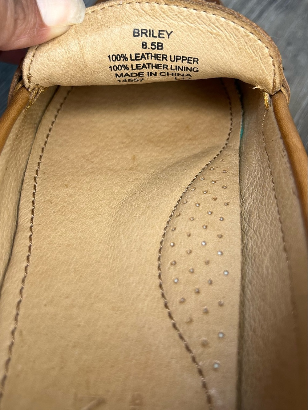 Lauren Ralph Lauren Tan Leather Loafers with Gold Hardware - Picture 6 of 6